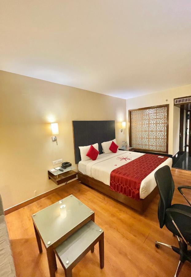 Ramada By Wyndham Jaipur North Hotel ภายนอก รูปภาพ